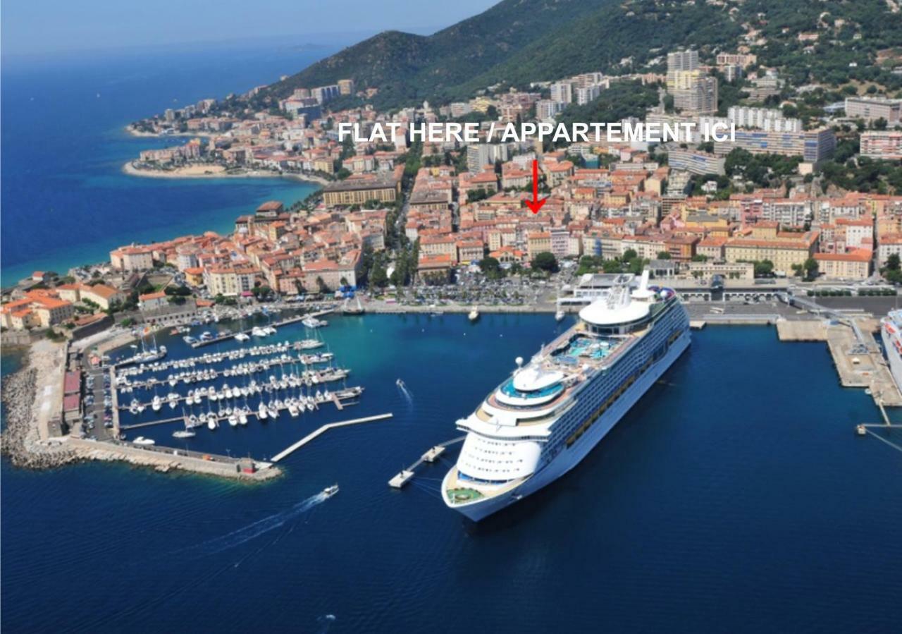 **** Very Central Ajaccio 36 Rue Fesch, Cosy Flat In City Center Pedestrian Street, Up To 4 People **** Luaran gambar